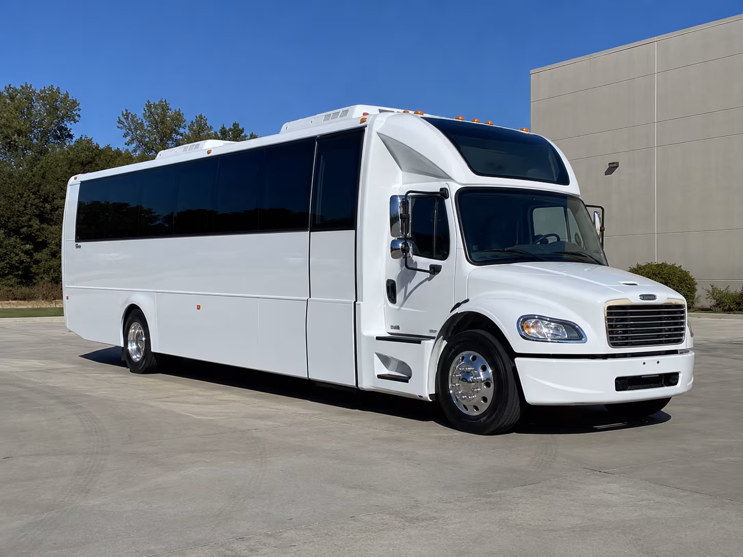 san bernardino 28 passenger party bus